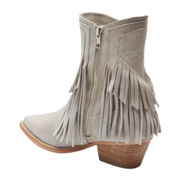 FREE PEOPLE Lawless Fringe Faux Suede Pointy Toe Western Booties Boots Taupe 7 - Picture 4 of 7